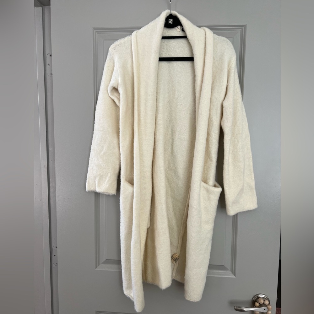 Anthropologie sleep sweater